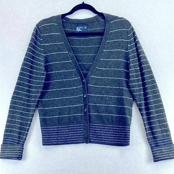 American Eagle Women’s Cardigan Sweater Size L Gray/Silver Stripe V-Neck Button - Picture 1 of 9
